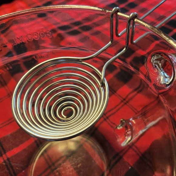 Pampered Chef Egg Separator #1187, Retired - Picture 7 of 8